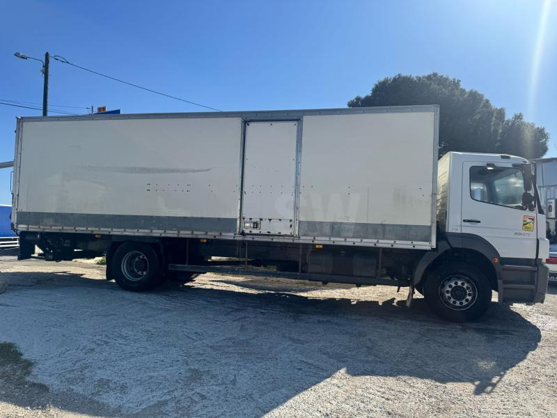 Mercedes Axor 1828 - شاحنة مقفلة: صورة 5 Mercedes Axor 1828 - شاحنة مقفلة: صورة 5