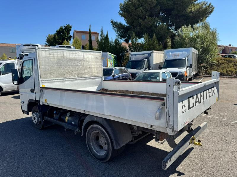 Mitsubishi Fuso Canter 3C15 - قلاب صغير: صورة 4 Mitsubishi Fuso Canter 3C15 - قلاب صغير: صورة 4