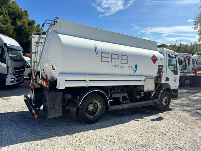 Renault MIDLUM 210 CITERNE MERCERON 11000 L 4 COMPARTIMENTS - شاحنة صهريج: صورة 2 Renault MIDLUM 210 CITERNE MERCERON 11000 L 4 COMPARTIMENTS - شاحنة صهريج: صورة 2