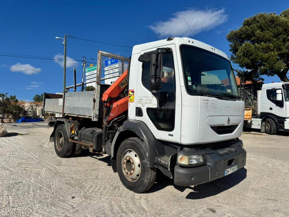 Renault Midlum 210 - شاحنة قلاب: صورة 3 Renault Midlum 210 - شاحنة قلاب: صورة 3