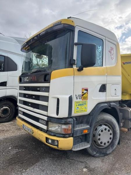 Scania R460 V8 - وحدة جر: صورة 1 Scania R460 V8 - وحدة جر: صورة 1