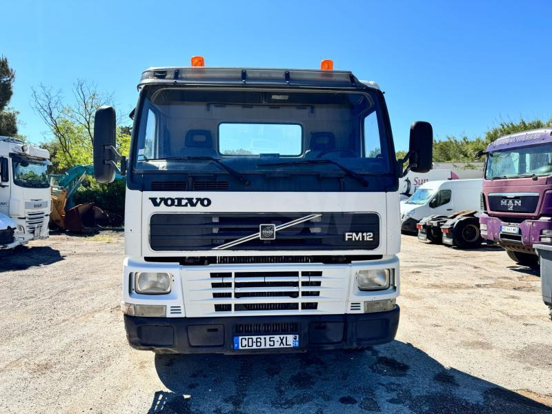 Volvo FM12 380 - وحدة جر: صورة 2 Volvo FM12 380 - وحدة جر: صورة 2