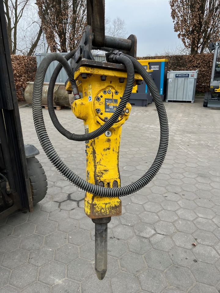 Atlas Copco SB202 - مطرقة هيدروليكية: صورة 1 Atlas Copco SB202 - مطرقة هيدروليكية: صورة 1