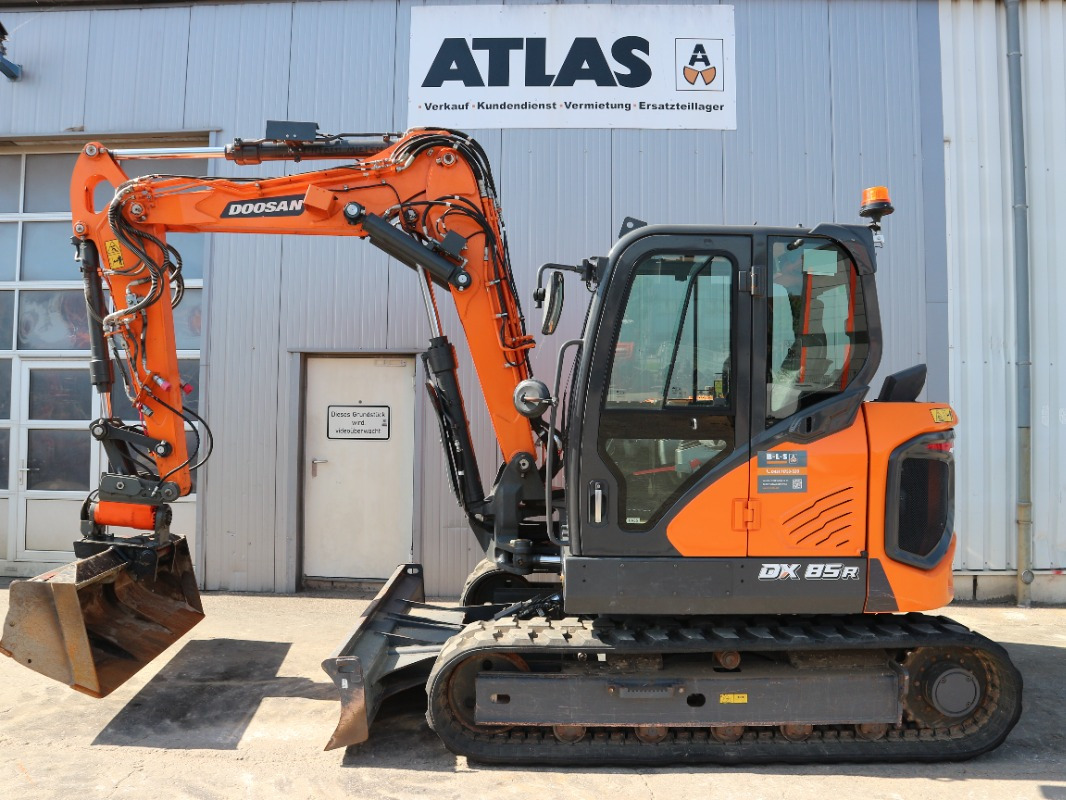 Doosan DX85R-7 - حفارة مُصَّغرة: صورة 2 Doosan DX85R-7 - حفارة مُصَّغرة: صورة 2