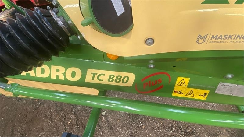 Krone SWADRO TC880 rive Plus - آلة تيبيس العشب/ آلة جمع العشب: صورة 3 Krone SWADRO TC880 rive Plus - آلة تيبيس العشب/ آلة جمع العشب: صورة 3