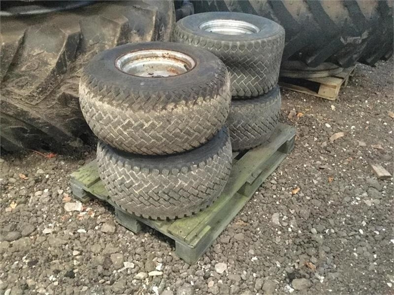 Trelleborg 26x12.00-12 Komplette hjul - عجلات - الآلات الزراعية: صورة 1 Trelleborg 26x12.00-12 Komplette hjul - عجلات - الآلات الزراعية: صورة 1