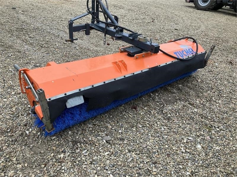 Tuchel 560 Plus - مكنسة: صورة 2 Tuchel 560 Plus - مكنسة: صورة 2