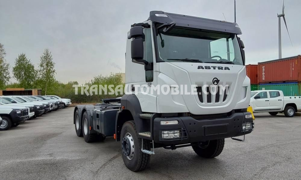 Iveco Astra HD9 64.44T 12.9L DIESEL - وحدة جر: صورة 4 Iveco Astra HD9 64.44T 12.9L DIESEL - وحدة جر: صورة 4