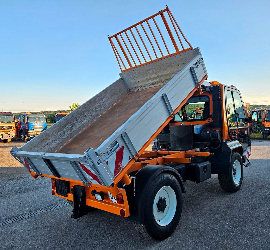 LINDNER Unitrac 102 Kommunal Kipper - قلاب صغير: صورة 4 LINDNER Unitrac 102 Kommunal Kipper - قلاب صغير: صورة 4