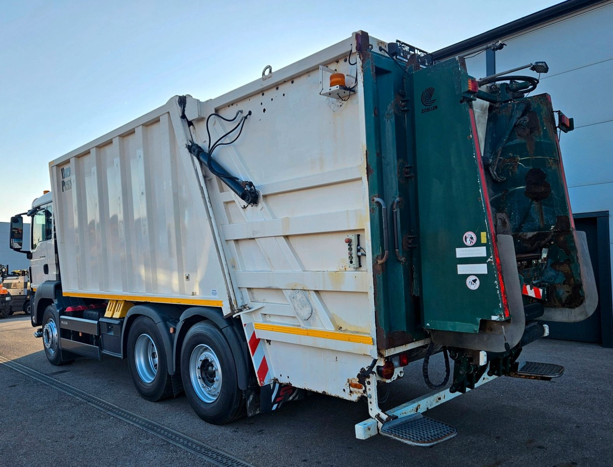 MAN TGS 28.360 MUT FAUN Variopress EEV - شاحنة النفايات: صورة 3 MAN TGS 28.360 MUT FAUN Variopress EEV - شاحنة النفايات: صورة 3