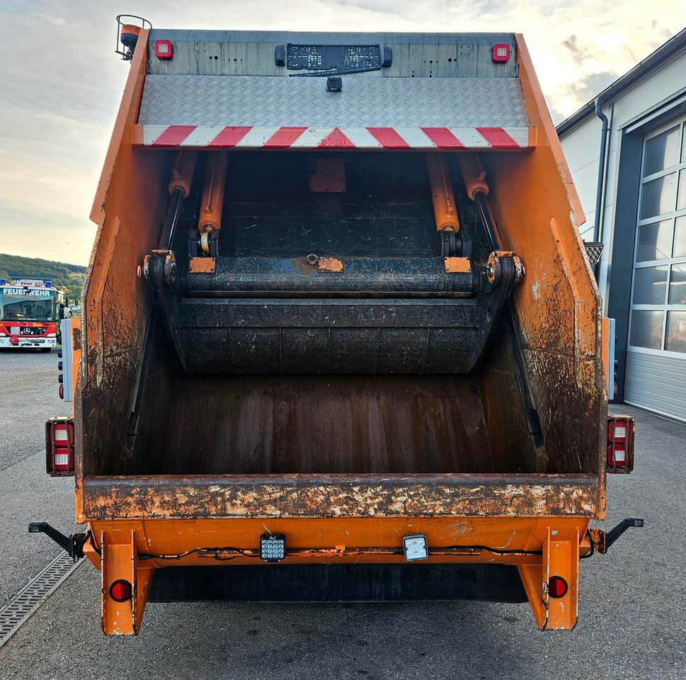 Mercedes-Benz Econic 2630 ZOELLER Magnum X1 Variopress Euro6 - شاحنة النفايات: صورة 4 Mercedes-Benz Econic 2630 ZOELLER Magnum X1 Variopress Euro6 - شاحنة النفايات: صورة 4