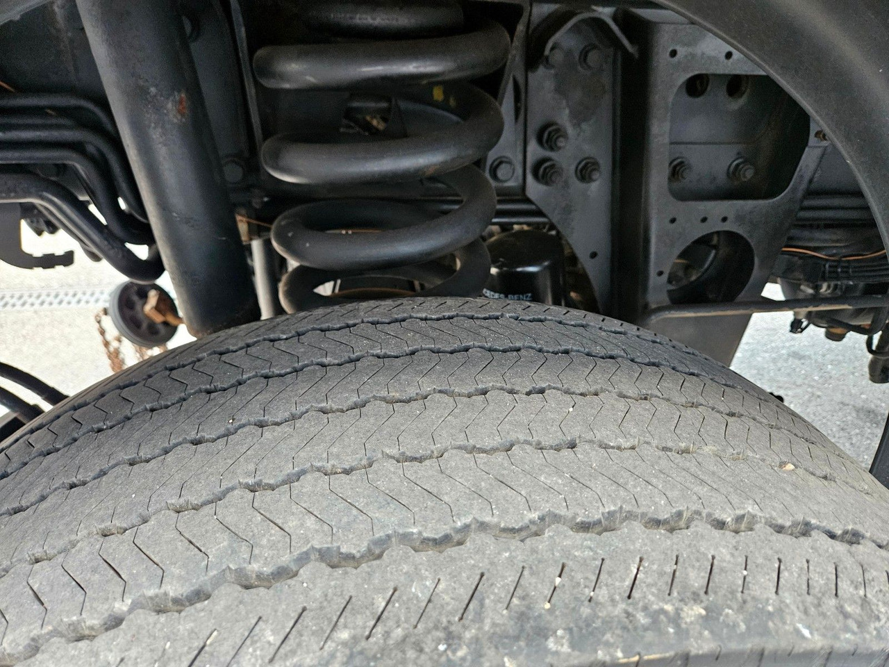 شاحنة قلاب Unimog U527 UGE Euro6 VarioPilot Hydrostat: صورة 15