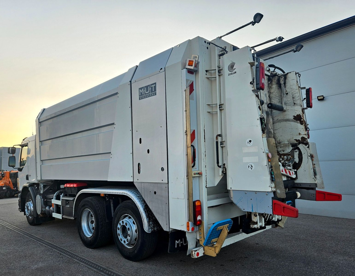 Volvo FM320 Rotopress MUT FAUN Euro5 115tkm - شاحنة النفايات: صورة 3 Volvo FM320 Rotopress MUT FAUN Euro5 115tkm - شاحنة النفايات: صورة 3