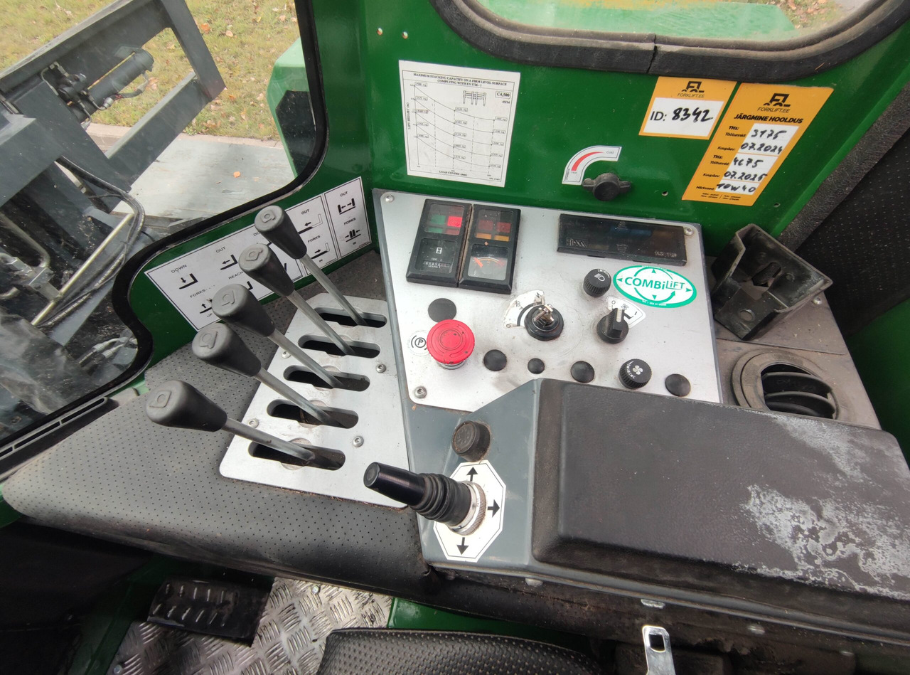 Combilift C4500 - رافعة شوكية ديزل: صورة 5 Combilift C4500 - رافعة شوكية ديزل: صورة 5
