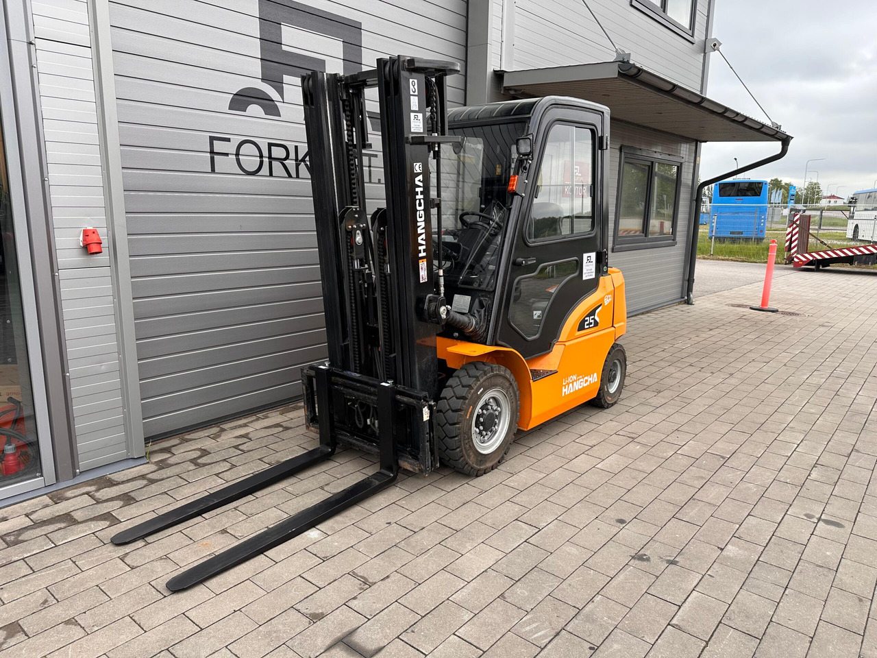 HC XE CPD25-XEY2-SI - رافعة شوكية كهربائية: صورة 1 HC XE CPD25-XEY2-SI - رافعة شوكية كهربائية: صورة 1