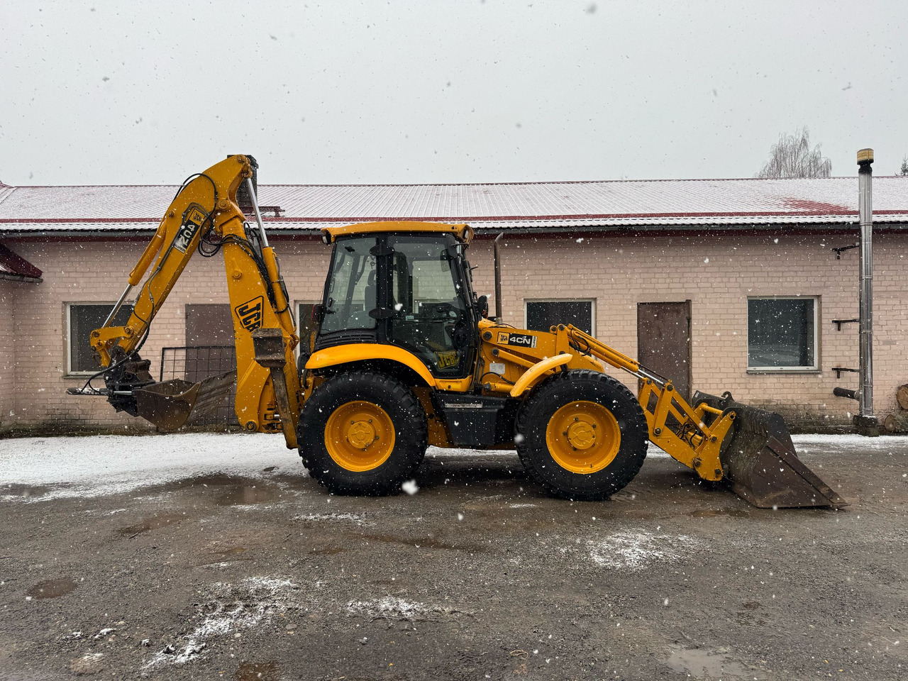JCB 4CN - جرافة حفار: صورة 5 JCB 4CN - جرافة حفار: صورة 5