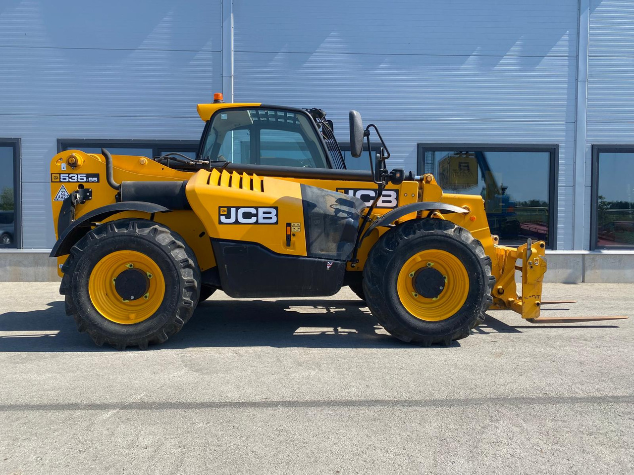JCB 535-95 - رافعة تلسكوبية: صورة 2 JCB 535-95 - رافعة تلسكوبية: صورة 2