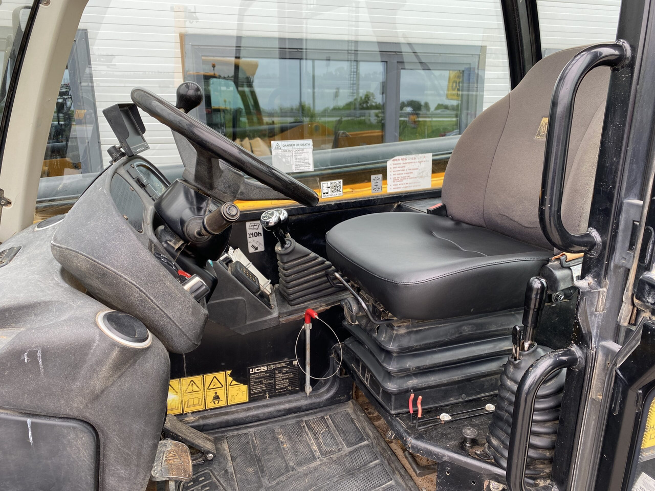 JCB 540-140 - رافعة تلسكوبية: صورة 5 JCB 540-140 - رافعة تلسكوبية: صورة 5