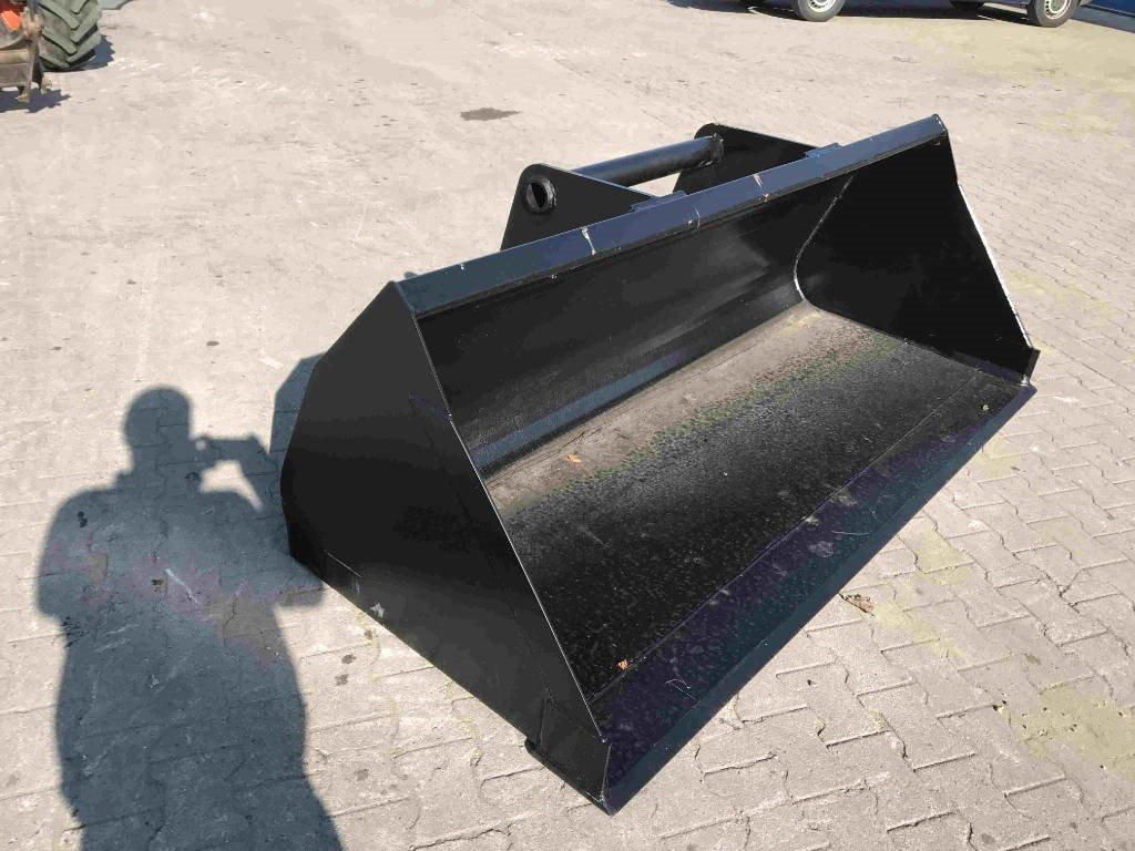 Bobcat Schaufel - بكت - آلات البناء: صورة 1 Bobcat Schaufel - بكت - آلات البناء: صورة 1