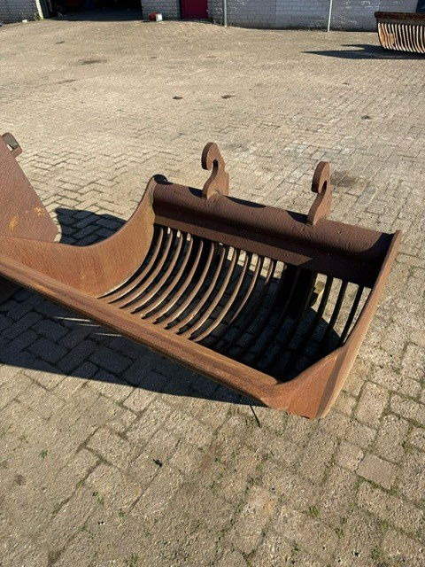 Beco CW30 Puinbak 1350mm - فرز دلو - آلات البناء: صورة 3 Beco CW30 Puinbak 1350mm - فرز دلو - آلات البناء: صورة 3