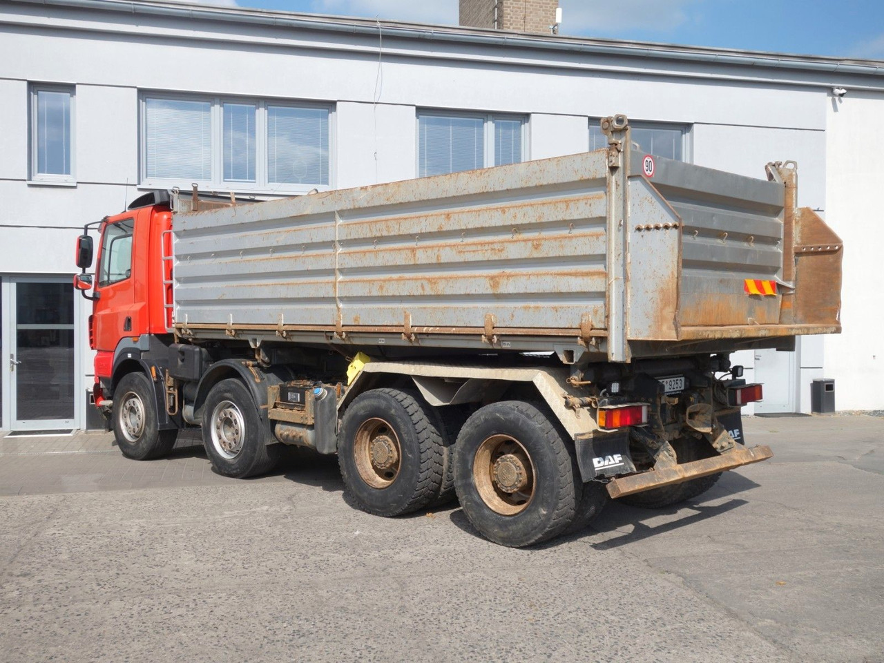 DAF CF85.410 8x4 mit Meiller - شاحنة قلاب: صورة 4 DAF CF85.410 8x4 mit Meiller - شاحنة قلاب: صورة 4