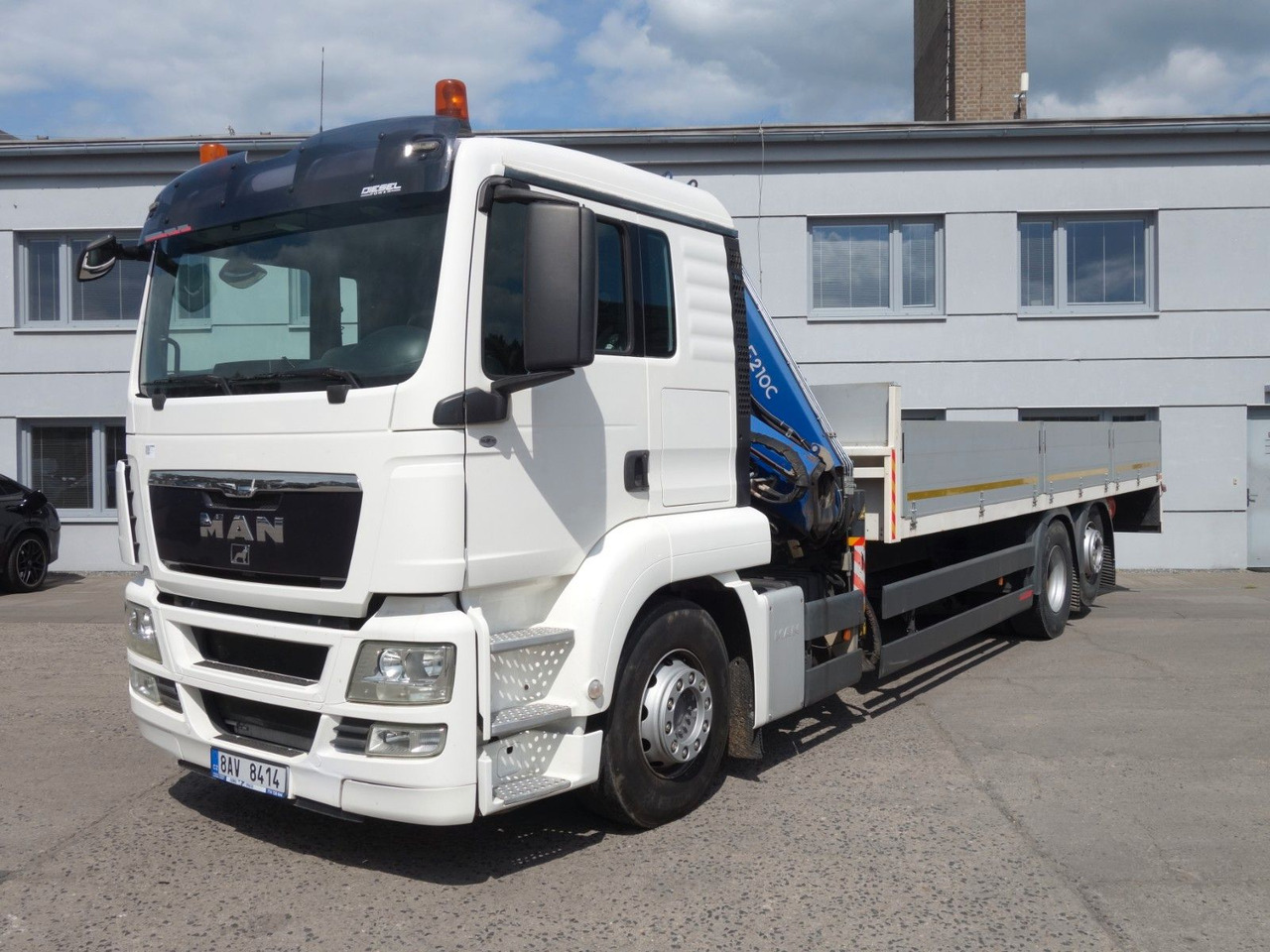 MAN TGS 26.360 FG 6x2 mit Fassi F210C - شاحنة كرين: صورة 2 MAN TGS 26.360 FG 6x2 mit Fassi F210C - شاحنة كرين: صورة 2