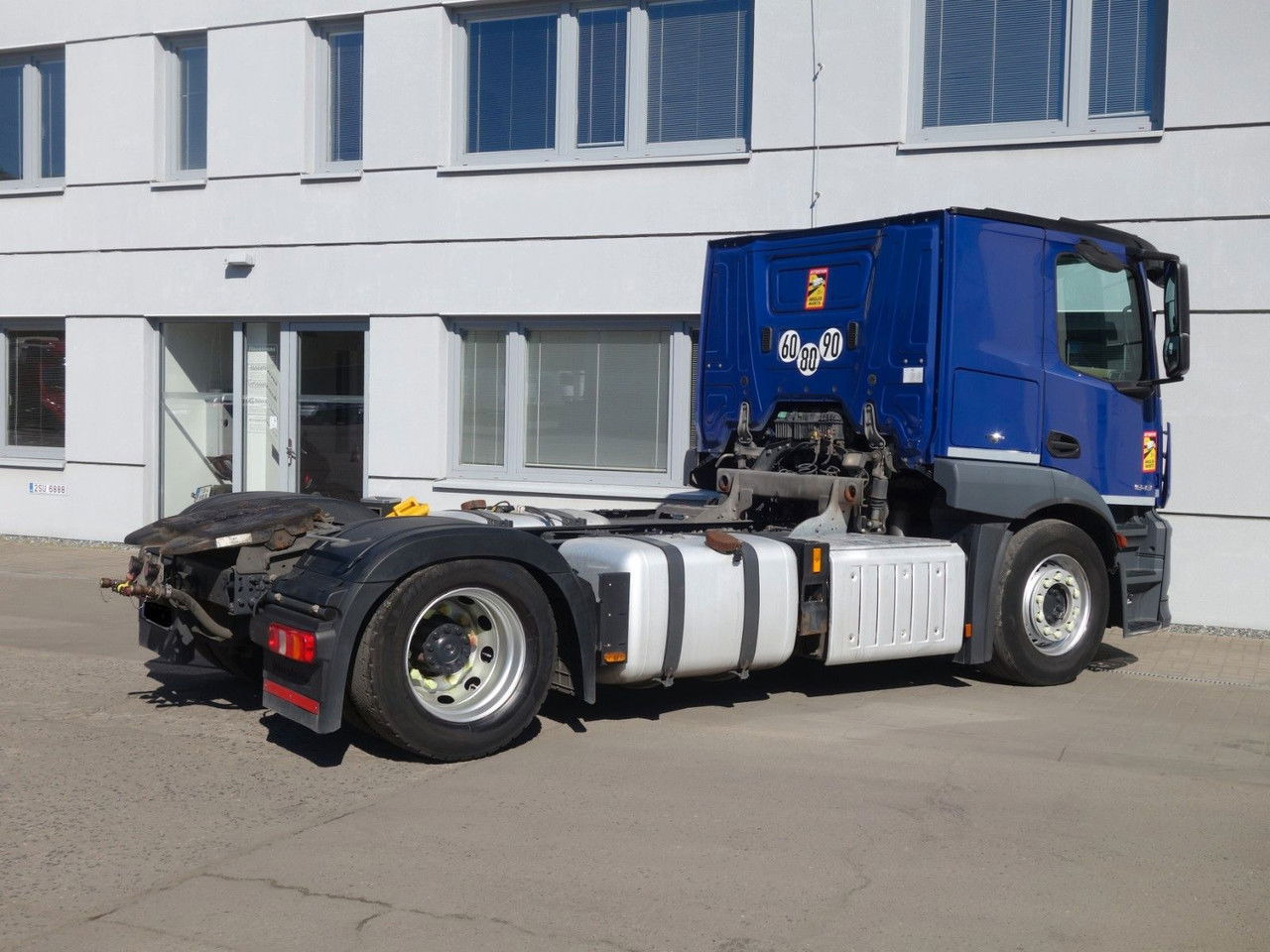 Mercedes-Benz Actros 1843 Lsnrl LD, Retarder, Navi, 9 Stk. - وحدة جر: صورة 2 Mercedes-Benz Actros 1843 Lsnrl LD, Retarder, Navi, 9 Stk. - وحدة جر: صورة 2