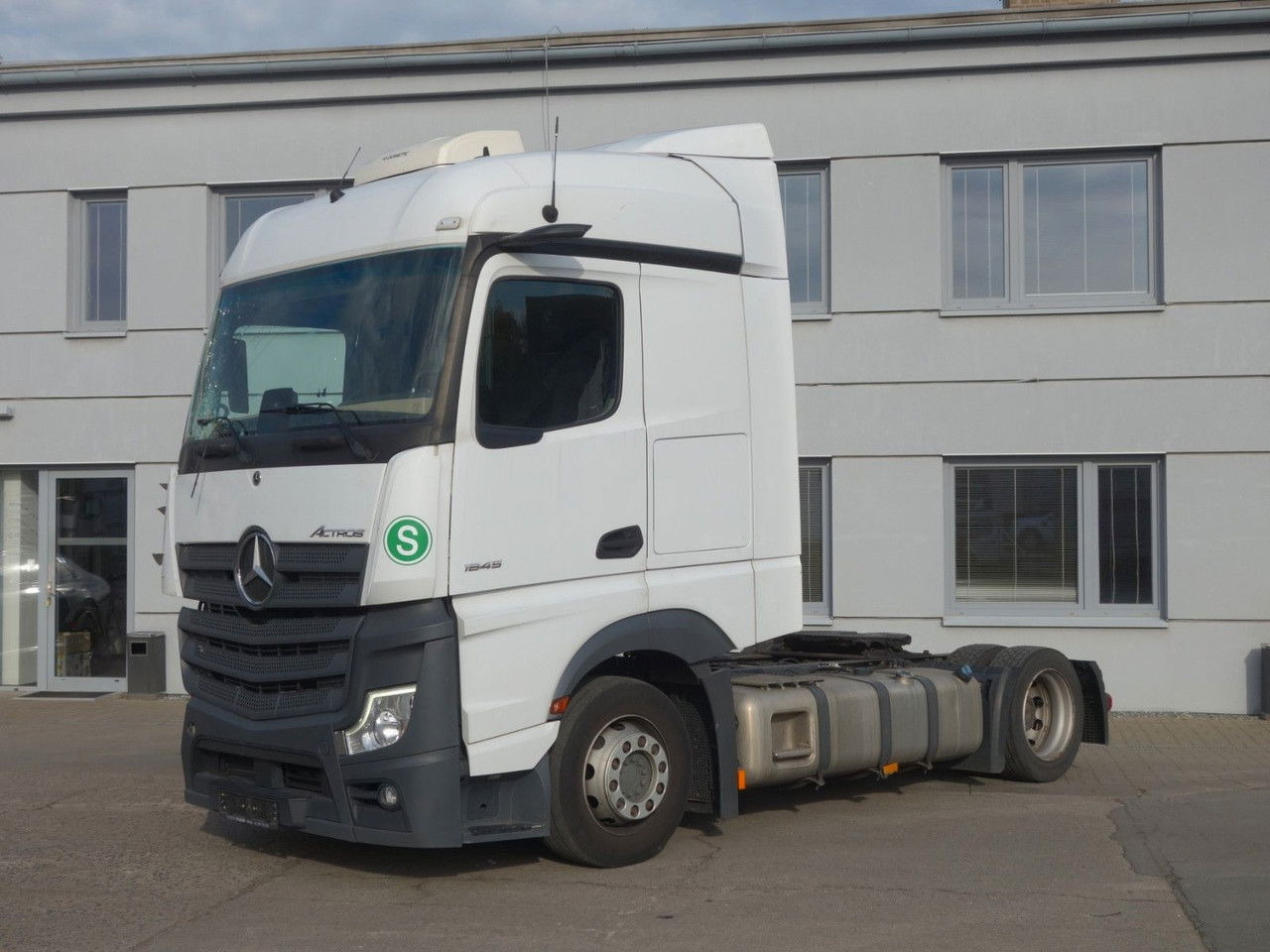 Mercedes-Benz Actros 1845 LD BIG Space MirrorCam - وحدة جر: صورة 1 Mercedes-Benz Actros 1845 LD BIG Space MirrorCam - وحدة جر: صورة 1