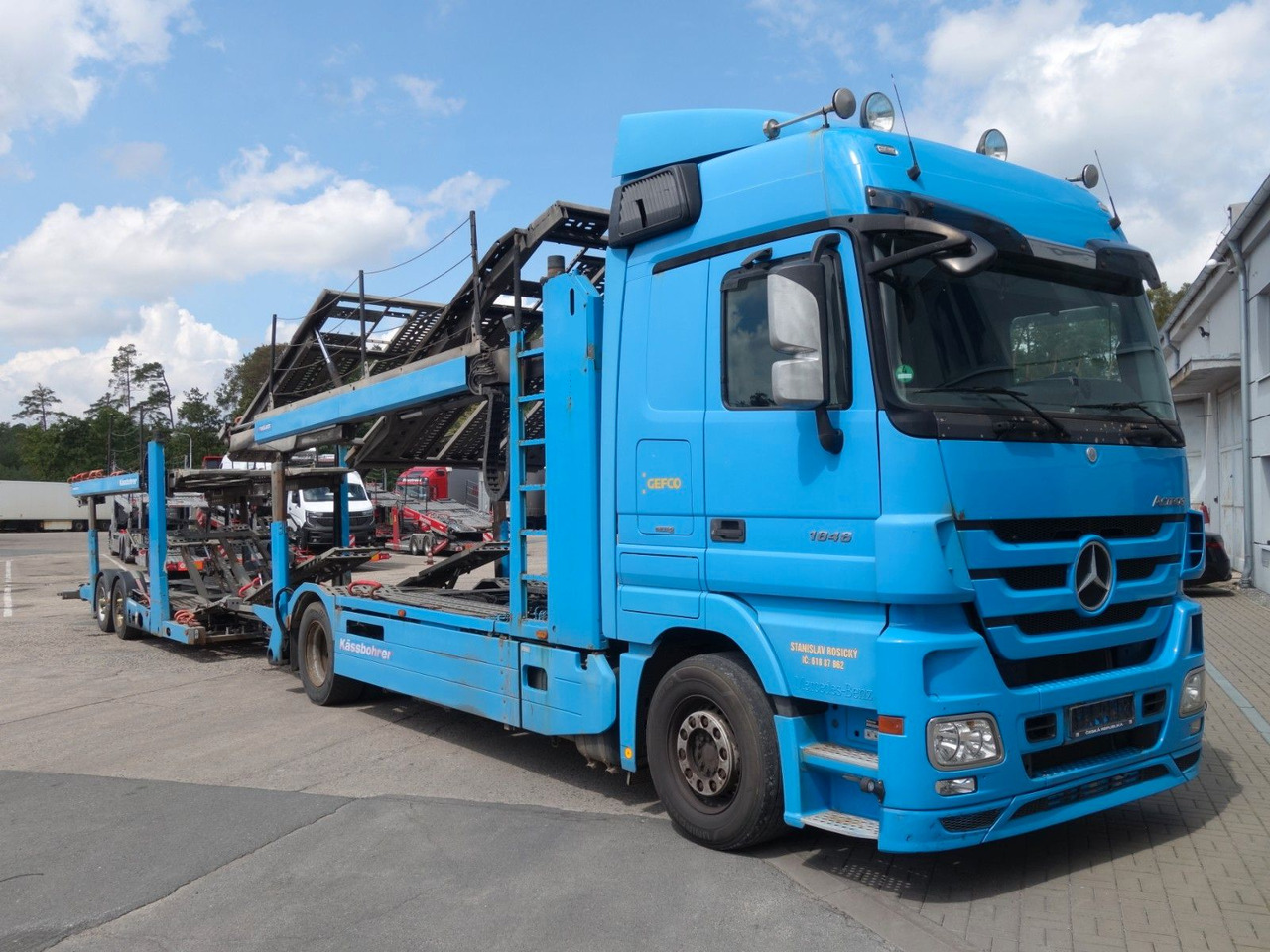 Mercedes-Benz Actros 1846 mit Kässbohrer Metago/Vario - شاحنة نقل سيارات شاحنة: صورة 3 Mercedes-Benz Actros 1846 mit Kässbohrer Metago/Vario - شاحنة نقل سيارات شاحنة: صورة 3