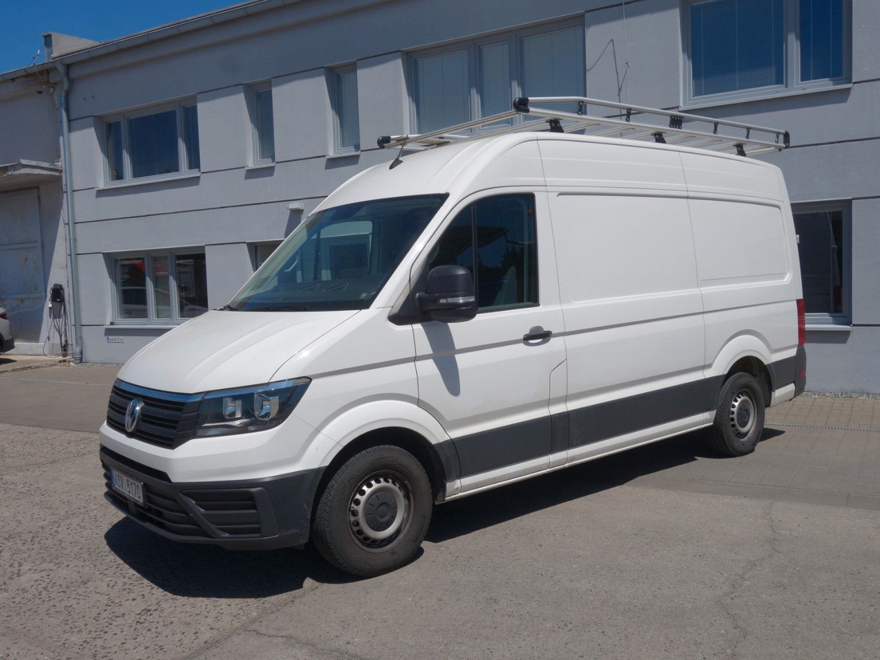 Volkswagen Crafter 2,0 TDI 103 kW - فان: صورة 2 Volkswagen Crafter 2,0 TDI 103 kW - فان: صورة 2