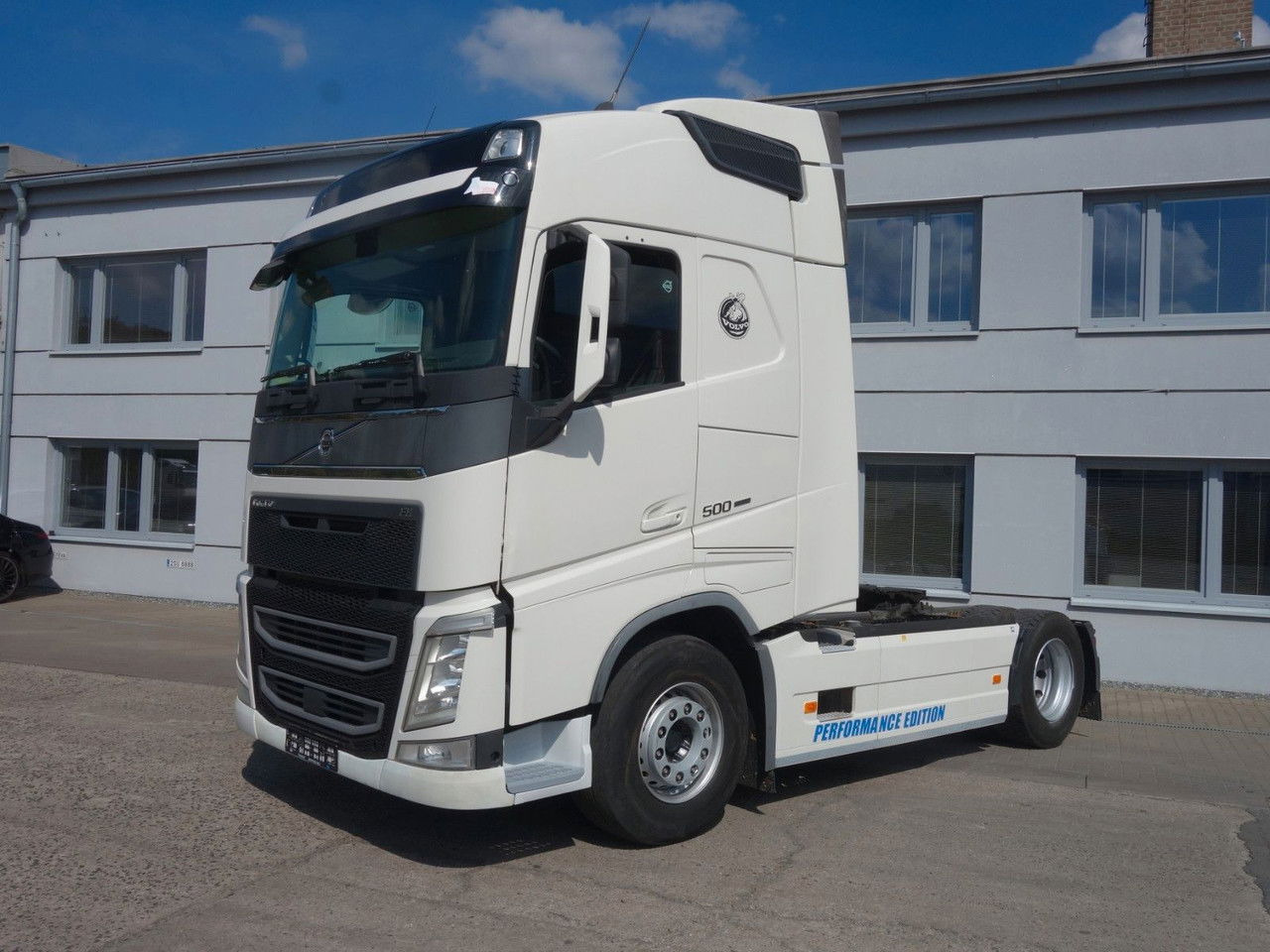 Volvo FH 500 Globetrotter, Standard - وحدة جر: صورة 2 Volvo FH 500 Globetrotter, Standard - وحدة جر: صورة 2
