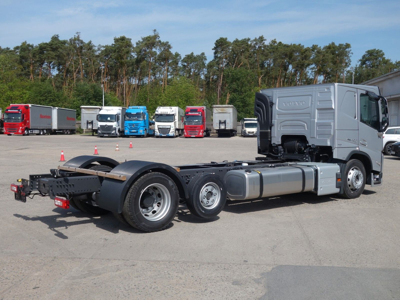 Volvo FM13 460 6x2 Neue RTO , Kassbohrer, Rolfo, Rimo - شاحنة نقل سيارات شاحنة: صورة 4 Volvo FM13 460 6x2 Neue RTO , Kassbohrer, Rolfo, Rimo - شاحنة نقل سيارات شاحنة: صورة 4