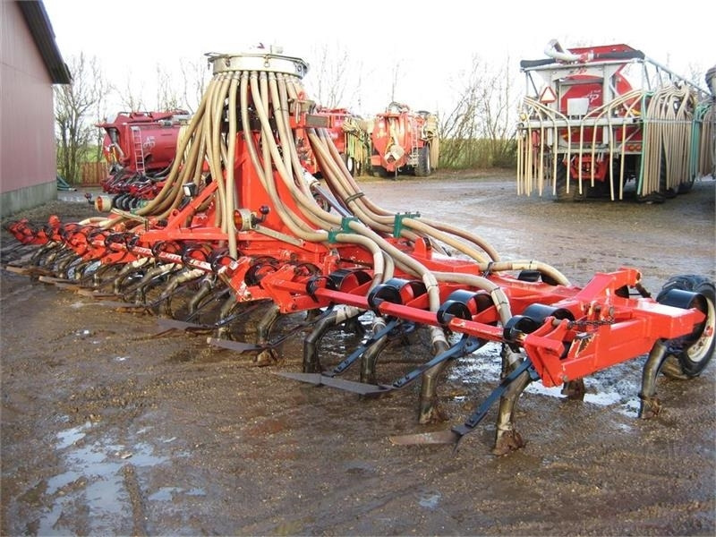 AP 8m Sortjords nedfælder - صهريج السماد السائل: صورة 4 AP 8m Sortjords nedfælder - صهريج السماد السائل: صورة 4