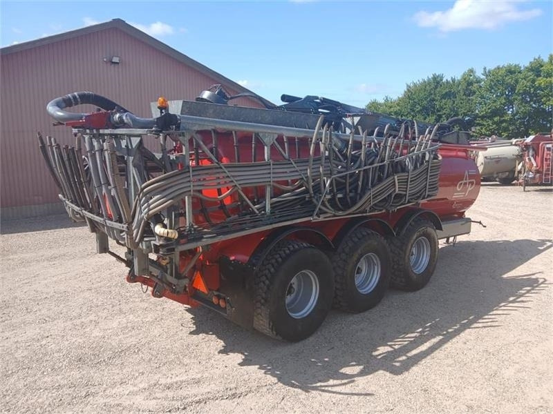 AP GV 25 m. 24 meter AP slangebom - صهريج السماد السائل: صورة 4 AP GV 25 m. 24 meter AP slangebom - صهريج السماد السائل: صورة 4