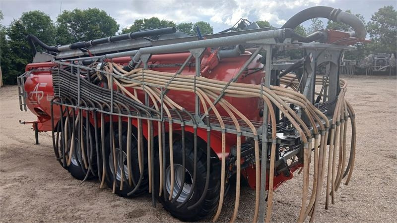 AP GV 25 m. 24 slangbom - صهريج السماد السائل: صورة 4 AP GV 25 m. 24 slangbom - صهريج السماد السائل: صورة 4