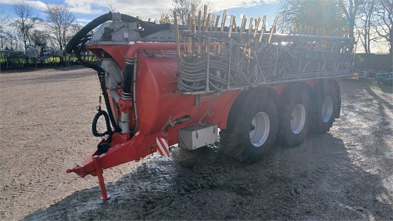 AP GV28 X-Line - صهريج السماد السائل: صورة 4 AP GV28 X-Line - صهريج السماد السائل: صورة 4