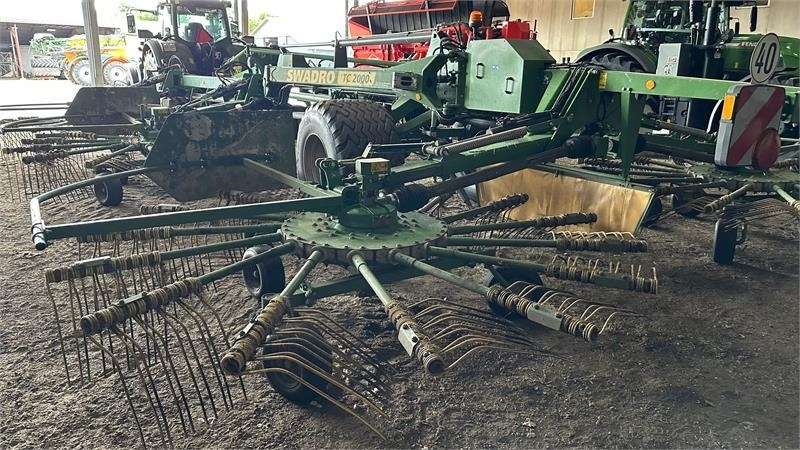 Krone Swadro 2000 TC - آلة تيبيس العشب/ آلة جمع العشب: صورة 4 Krone Swadro 2000 TC - آلة تيبيس العشب/ آلة جمع العشب: صورة 4