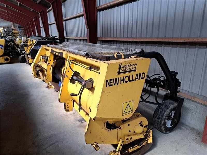 New Holland 355 W Græspick-up - معدات تيبيس التبن: صورة 1 New Holland 355 W Græspick-up - معدات تيبيس التبن: صورة 1