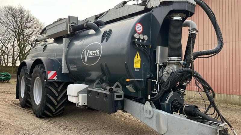 Votech VG2-22 XXL Dog Walk - صهريج السماد السائل: صورة 3 Votech VG2-22 XXL Dog Walk - صهريج السماد السائل: صورة 3