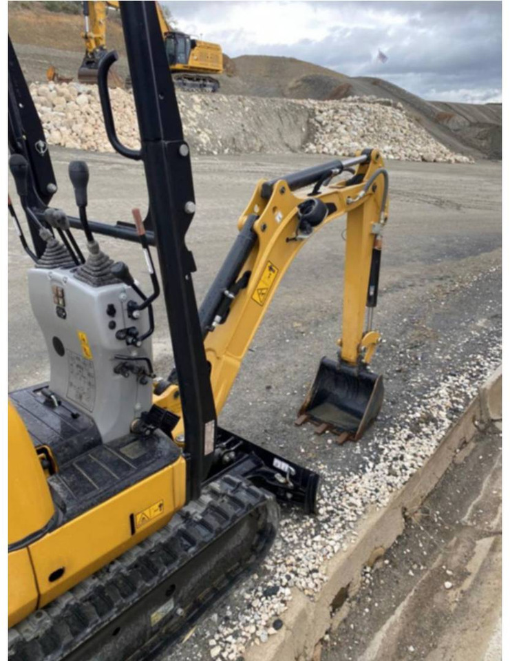 CAT 300.9D - حفار زحاف: صورة 3 CAT 300.9D - حفار زحاف: صورة 3
