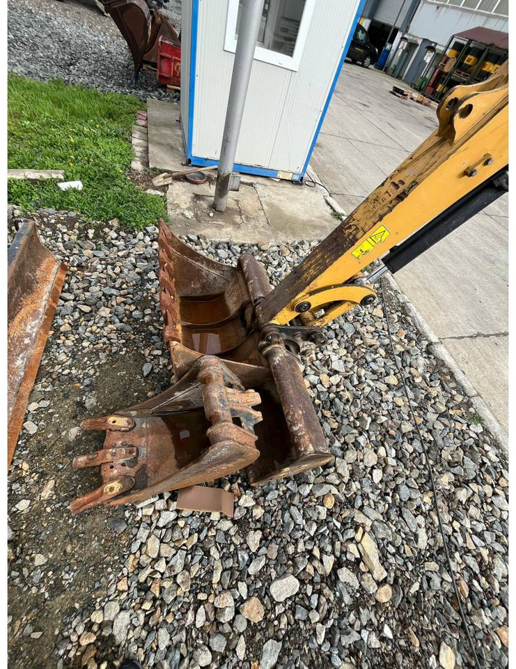 CAT 305.5E2CR - حفار زحاف: صورة 3 CAT 305.5E2CR - حفار زحاف: صورة 3