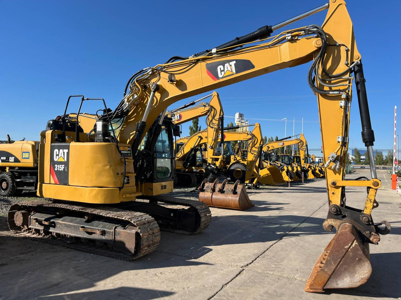 CAT 315FLCR - حفار زحاف: صورة 2 CAT 315FLCR - حفار زحاف: صورة 2