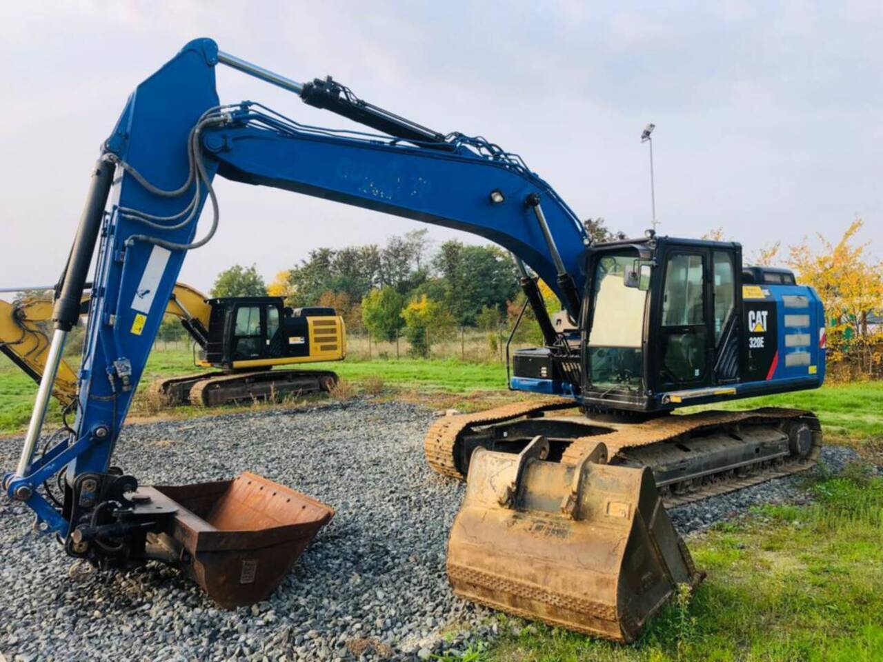 CAT 320 E LN - حفار زحاف: صورة 2 CAT 320 E LN - حفار زحاف: صورة 2