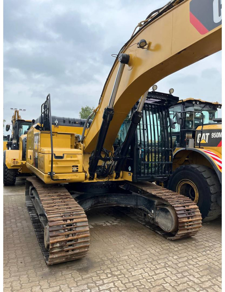 CAT 326FLN - حفار زحاف: صورة 2 CAT 326FLN - حفار زحاف: صورة 2