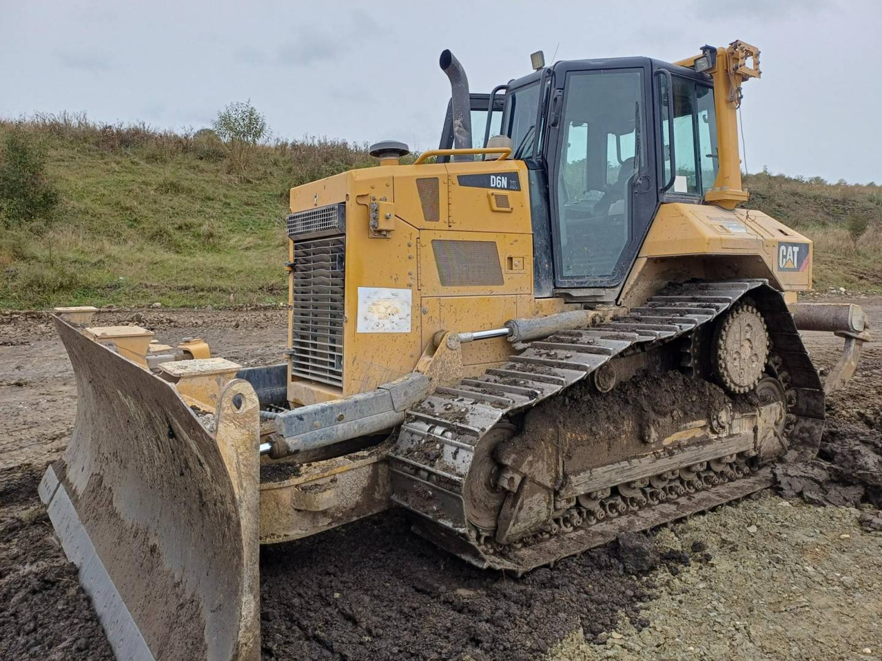 CAT D6NXL - جرافة: صورة 1 CAT D6NXL - جرافة: صورة 1