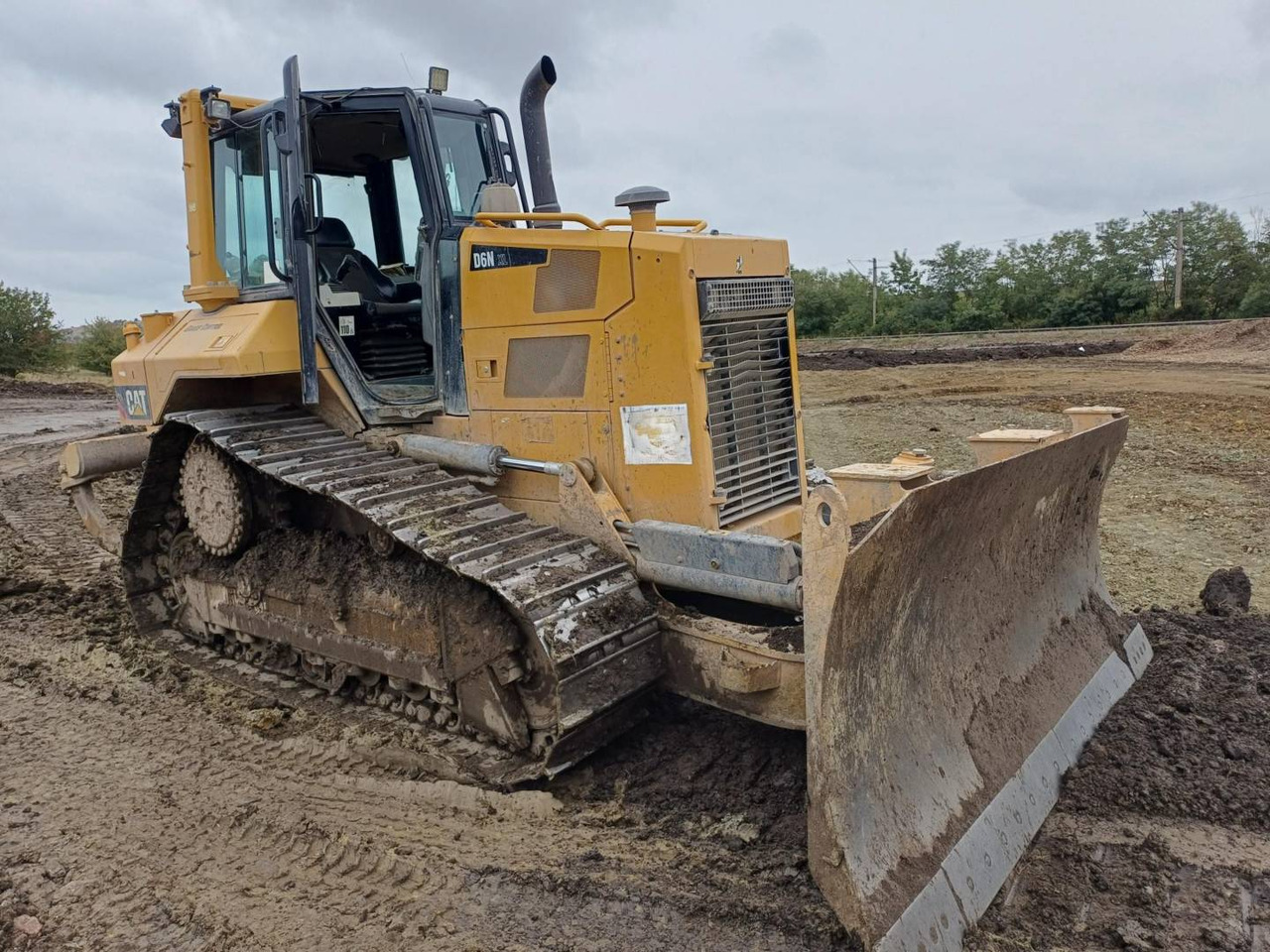 CAT D6NXL - جرافة: صورة 2 CAT D6NXL - جرافة: صورة 2