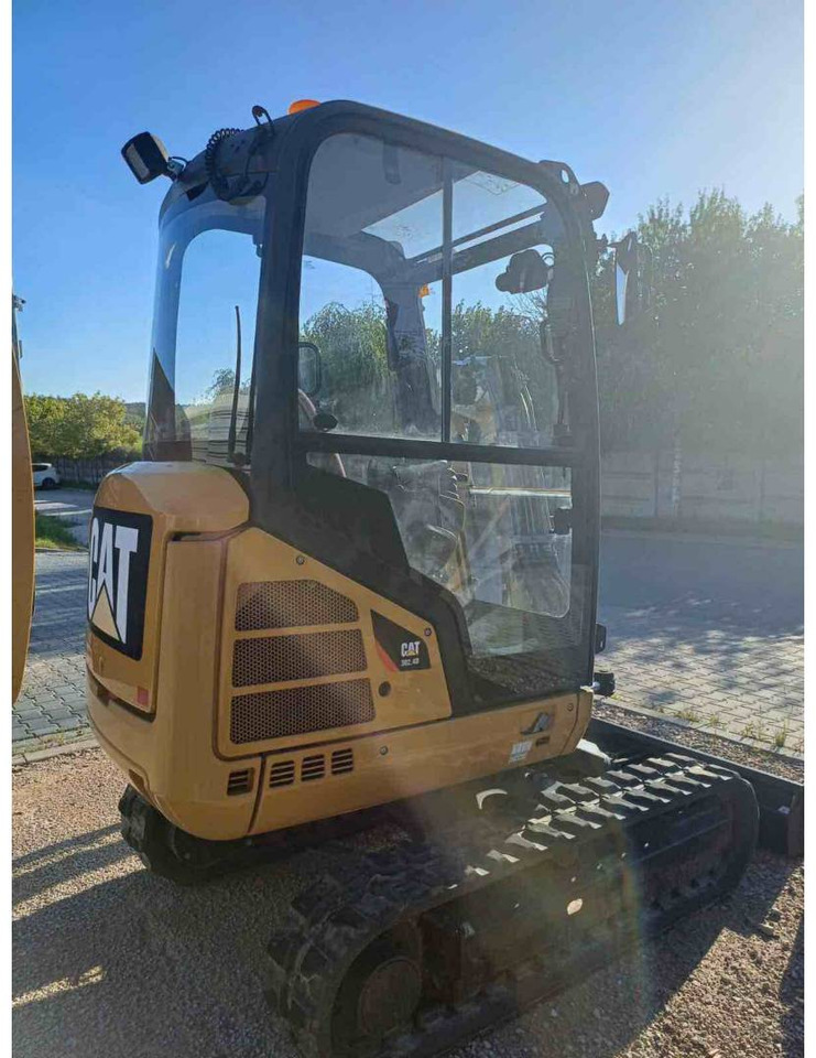 CAT 302.4D - حفار زحاف: صورة 2 CAT 302.4D - حفار زحاف: صورة 2