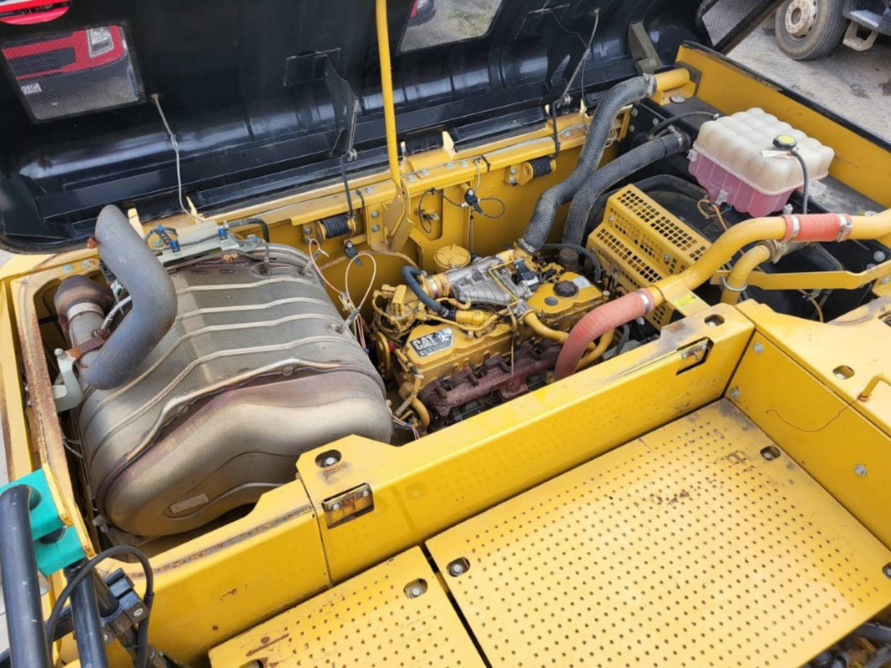 حفار زحاف CAT 326FLN: صورة 15