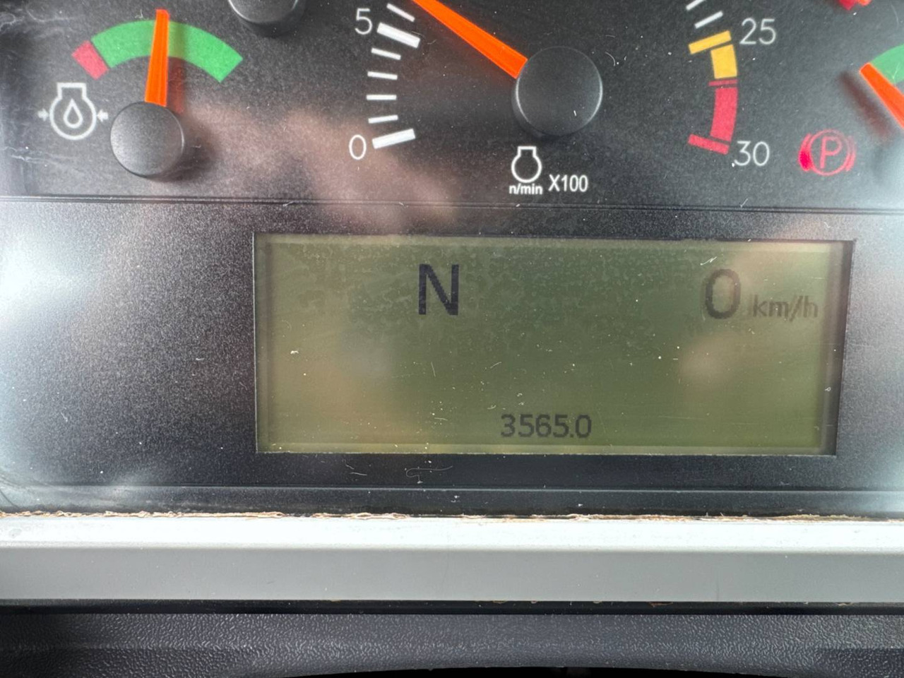CAT 730 - شاحنة قلاب مفصلية: صورة 5 CAT 730 - شاحنة قلاب مفصلية: صورة 5