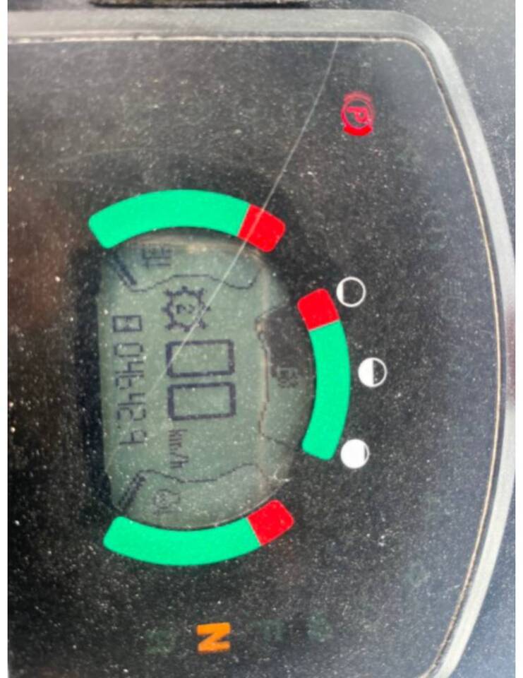 CAT 914K - اللودر بعجل: صورة 5 CAT 914K - اللودر بعجل: صورة 5